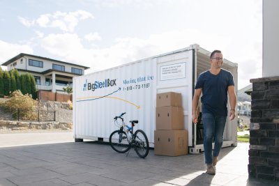 Storage Units at BigSteelBox - Orleans